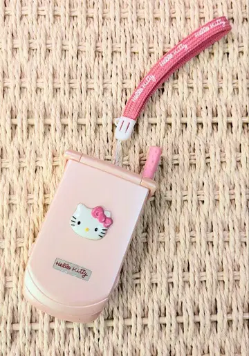 1 새상품급 헬로키티 휴대폰형 계산기 정크제품