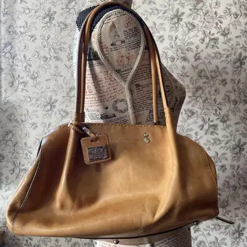펠레보르사 핸드백