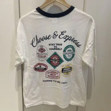 MOUSSY T셔츠