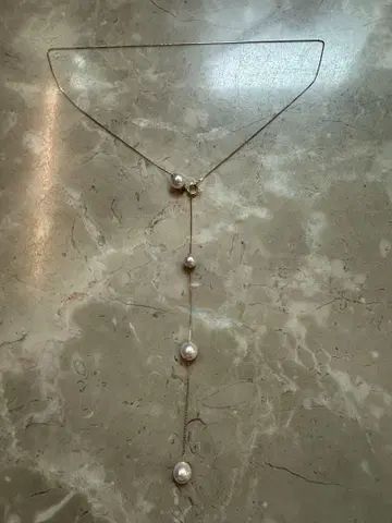 MAAYA 펄 장식 롱 목걸이