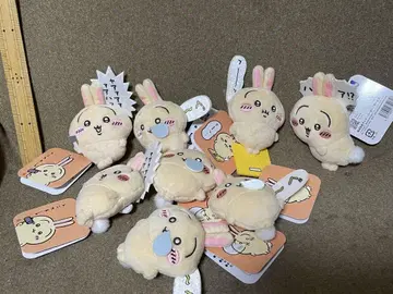 치이카와 (먼작귀) 토끼 복권 E상 인형 배지 4종 8개 세트