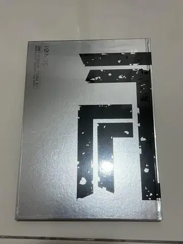 도쿄 리벤저스 신규 체험 전시 마지막 세계선 공식 도록 Silver