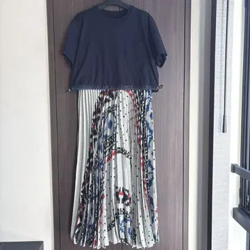 Sacai T셔츠, 플리츠 스커트 도킹 롱 원피스