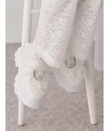 merry jenny frill strap sneakers