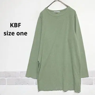 KBF 리브 오른쪽 밑단 슬릿 라이트 그린 긴팔 튜닉 i376