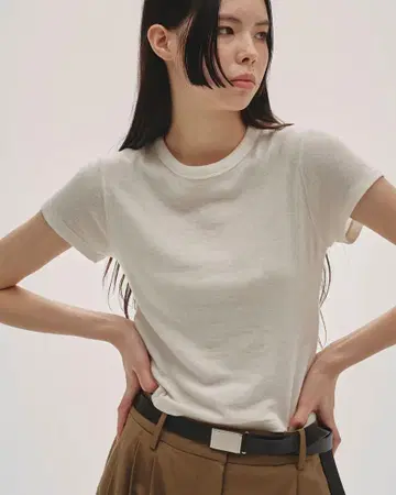 TODAYFUL 컴팩트 스무스 티셔츠/에크루
