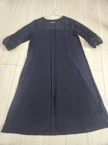 네이비 A라인 티셔츠 원피스