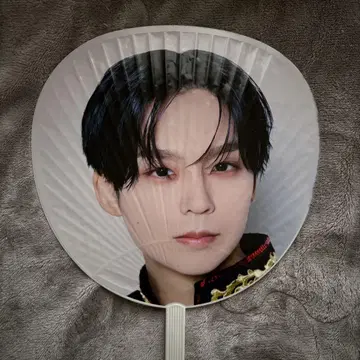ONE N' ONLY 원엔 REI 부채
