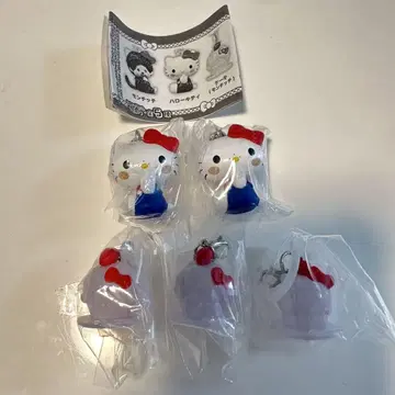 몬치치 x 헬로키티 메지루시 액세서리 5개 세트