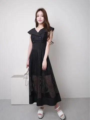 LIPSERVICE 오프숄더 컬러 메쉬 플레어 원피스