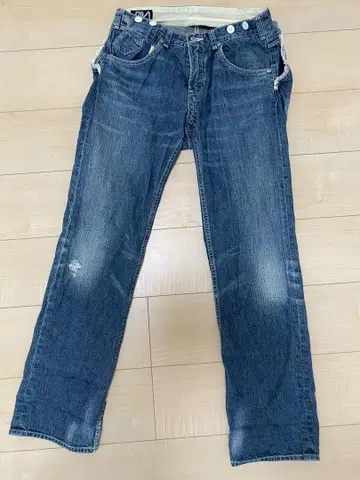 RNA 데님 레이어드 스타일