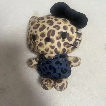 택 포함 미사용 새상품 헬로키티 표범 무늬 마스코트 키체인 Y2K