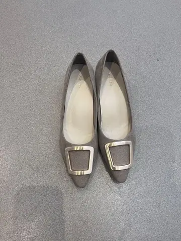 RANDA 펌프스 23cm