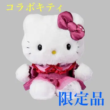 헬로키티 한정판 드레스 포함 봉제 인형