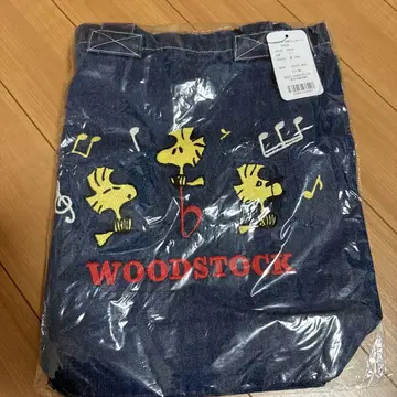 미개봉 새상품 우드스탁 자수 데님 토트백