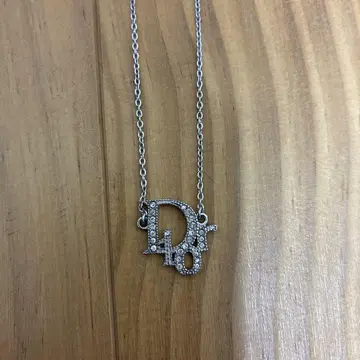 실버 목걸이
