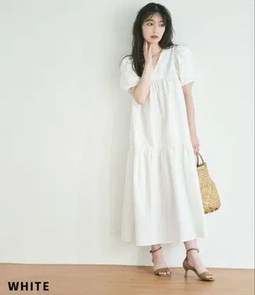 베이스먼트 퍼프 슬리브 화이트 원피스 프리 사이즈