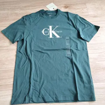 [ 미사용 새상품 ] 캘빈클라인 t셔츠 xs 미국 구매품