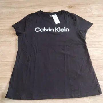[ 미사용 새상품 ] Calvin Klein T셔츠 블랙 M 미국 구매품