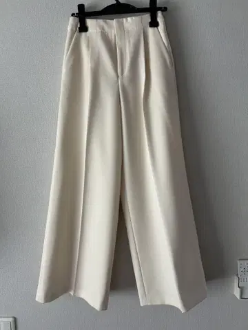 BLENHEIM 브렌헤이 와이드 팬츠 턱 울 혼방