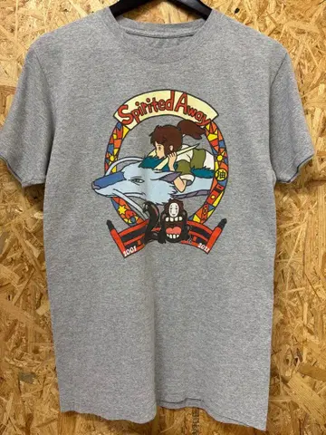 센과 치히로의 행방불명 티셔츠 그레이 지브리 S