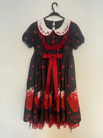 To Alice Strawberry Party 원피스 블랙
