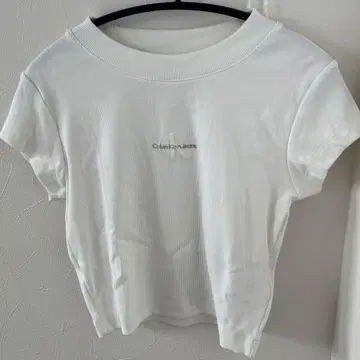 Calvin Klein 모노그램 로고 베이비 T셔츠 S