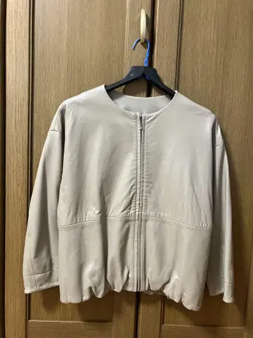 BEARDSLEY 비어즐리 노카라 가죽 자켓