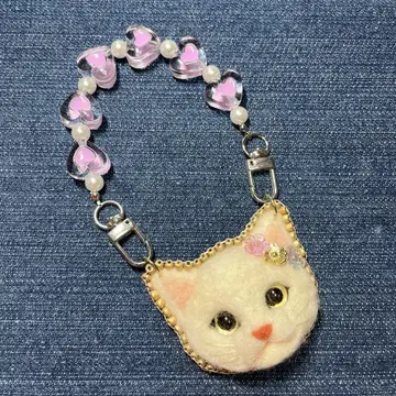 핑크 계열 양모 펠트 고양이 얼굴 백참 핑크 꽃 비즈 포함 브릭 스티치