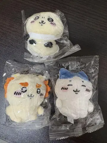치이카와 (먼작귀) 앉은 봉제 인형 2 랏코 시사 하치와레