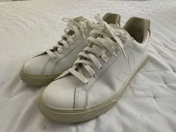 VEJA 여성용 스니커즈 화이트 25cm