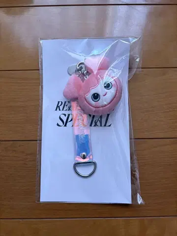 TWICE BABY LOVELY 스트랩 키링 모블리