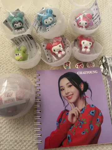 TWICE 산리오 가챠가챠 채영 노트 풀백카 포함