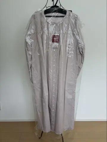 핑크하우스 레이스 사용 원피스 미사용 새상품