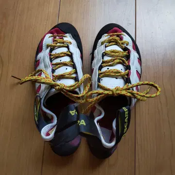 SCARPA 스칼파 V1510N