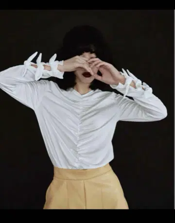 meer. sleeve ribbon tops/wht 리본 상의