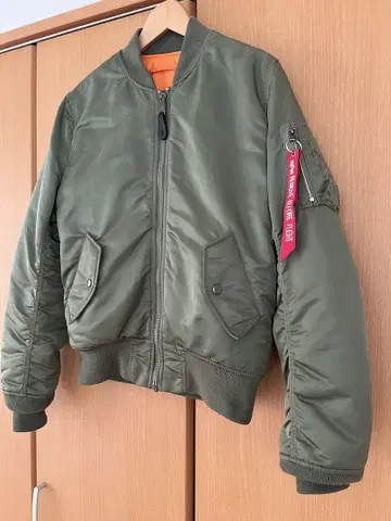 MA-1 플라이트 자켓 올리브 그린