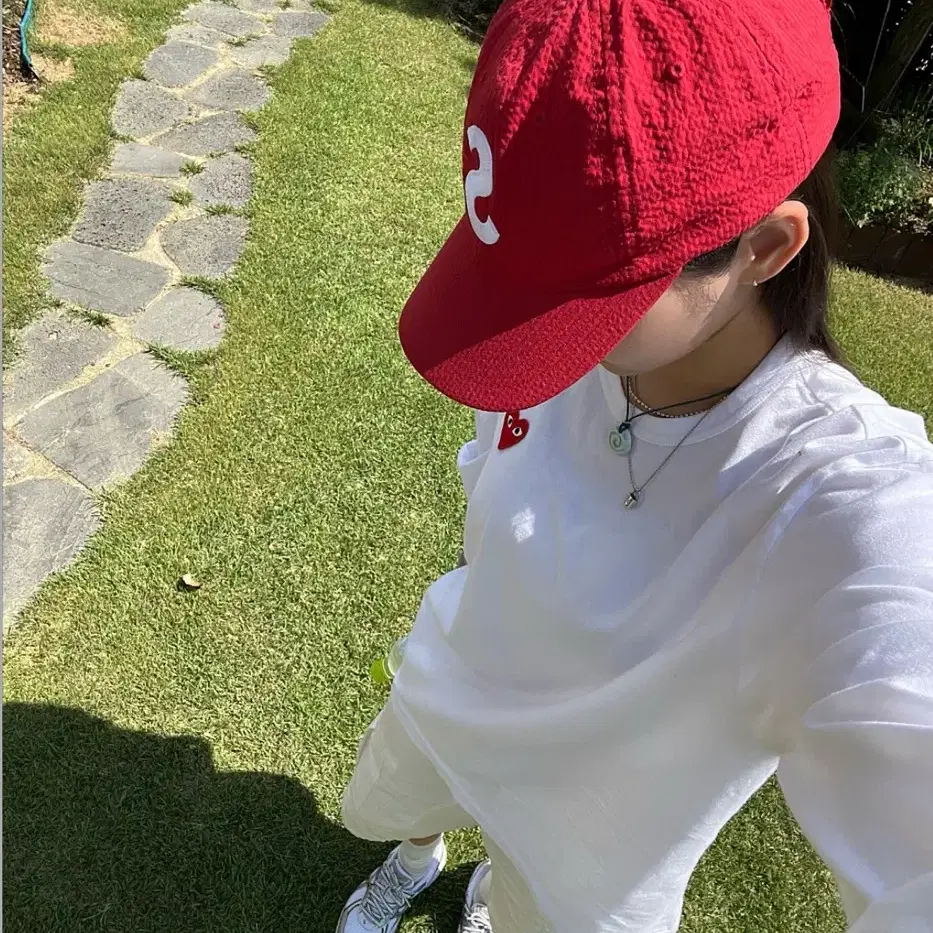 정품/무료배송) 꼼데가르송 롱슬리브 긴팔 레드와펜 남녀공용 블랙,화이트