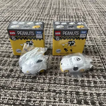 PEANUTS 탄생 75주년 기념 드림 토미카 컬렉션 스누피 토미카
