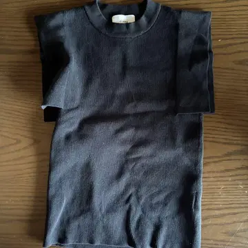 CLANE SQUARE SLEEVE KNIT TOPS