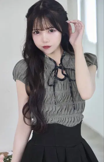 미셸 마카롱 셔링 리본 상의 F 사이즈 그레이