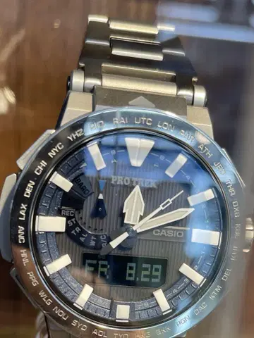 CASIO PROTREK MANASLU PRX-8000GT-7JF