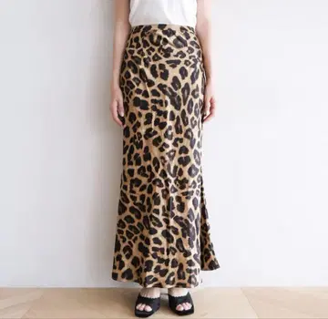 Leopard 새틴 머메이드 스커트
