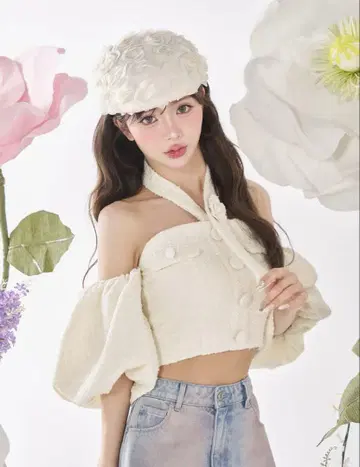 다리치 홀터넥 오프숄더 트위드 상의