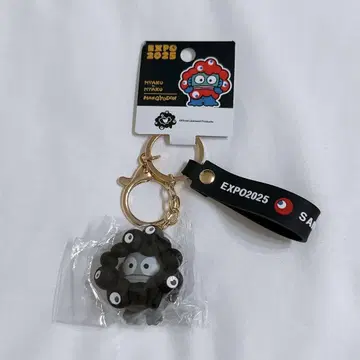 블랙 미야쿠미야쿠 산리오 키링 한교동