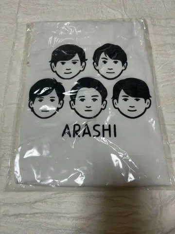 미개봉 새상품 아라시를 여행하는 전시회 T셔츠