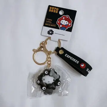 블랙 미야쿠미야쿠 산리오 키링 키티