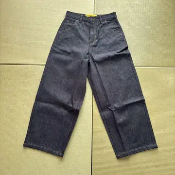 raw baggy denim
