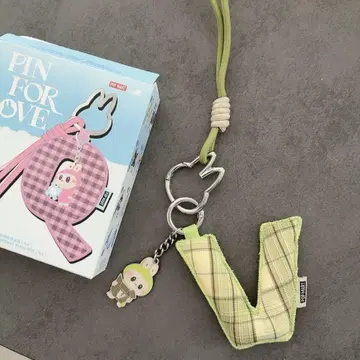 라부부 알파벳 신상 labubu PIN FOR LOVE