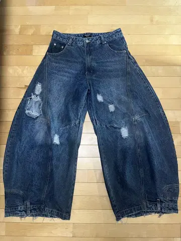 TRIANGLE PROJECT JEANS M